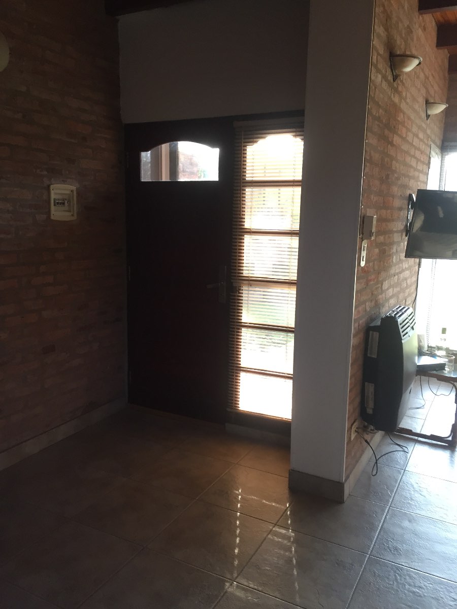 Casa en Rosario para en Temporario · barrio privado · dueño directo · 2 dorm · 2 cocheras - Imagen 5