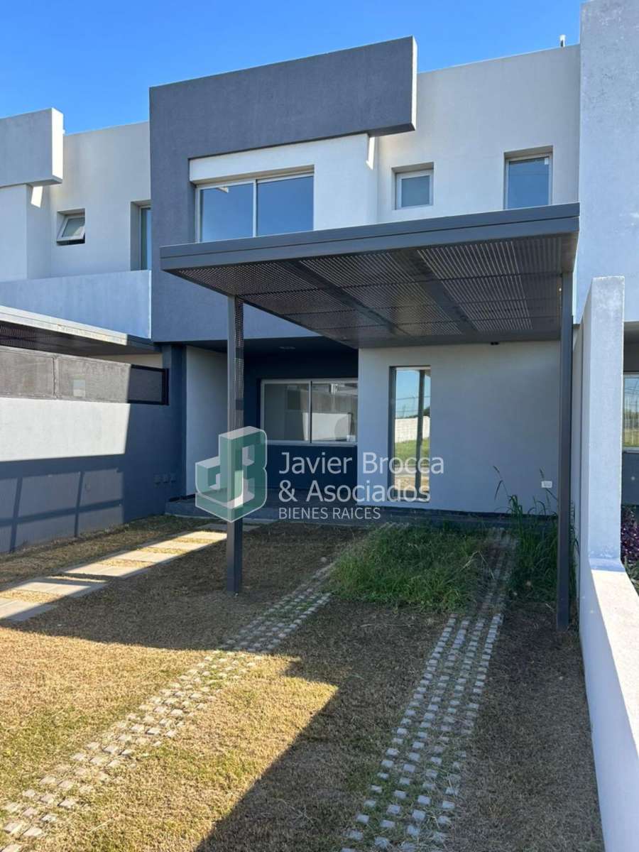 Av. Padre Luchesse 3 Km 3 - Barrio Norte, 