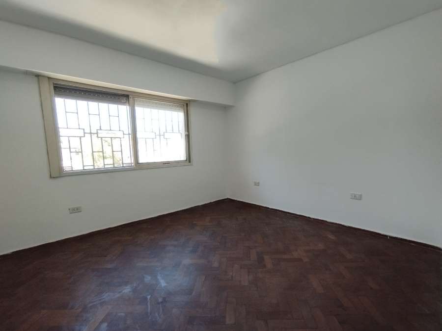 Casa en Venta Av. Jorge Cura 2660, Rosario - Imagen 9