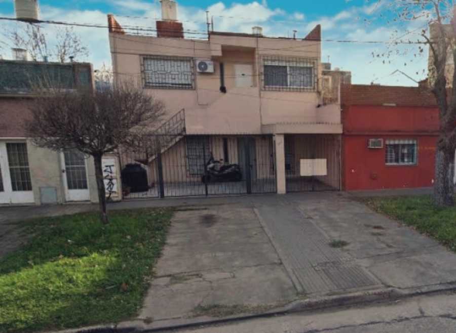 Casa en Venta Av. Jorge Cura 2660, Rosario - Imagen 1
