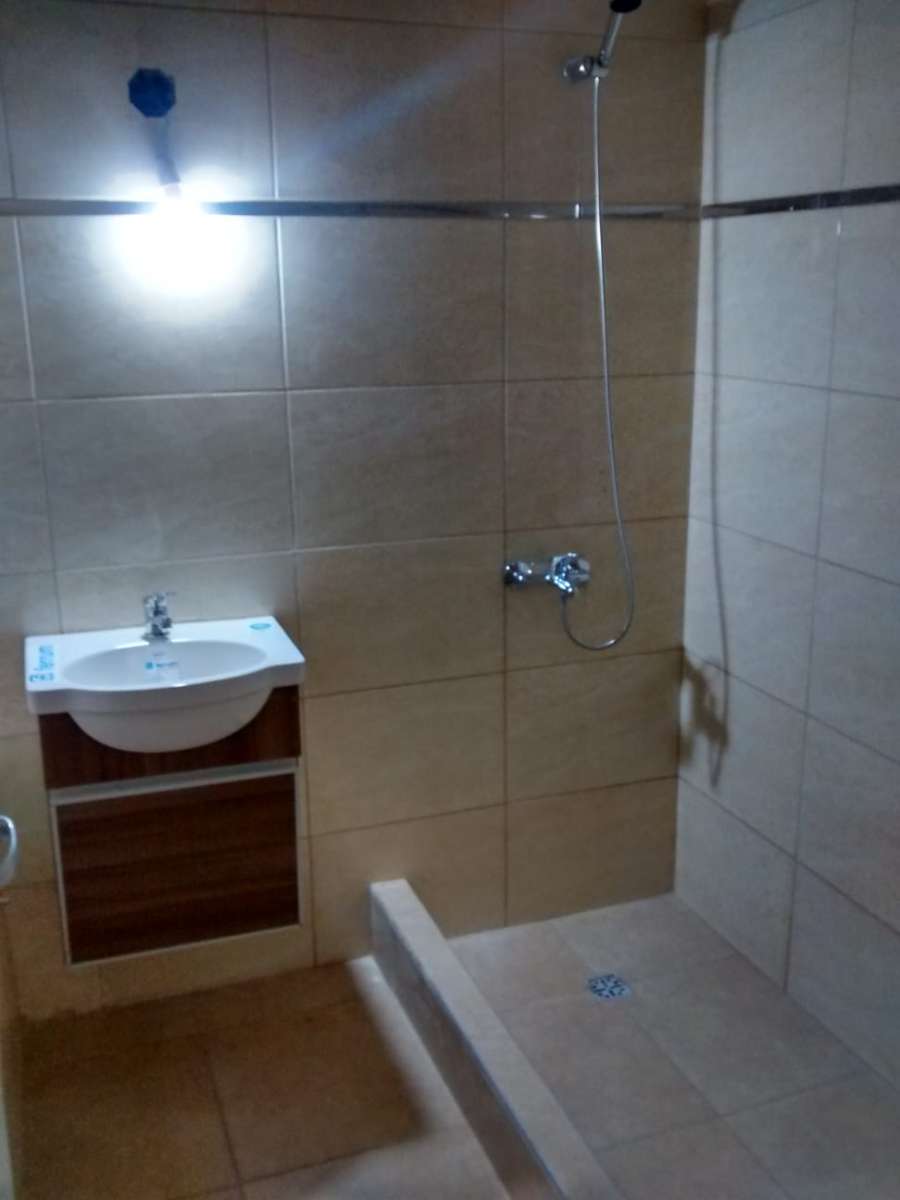 Rio Atuel 4746 Barrio Chillcani Guaymallén, 