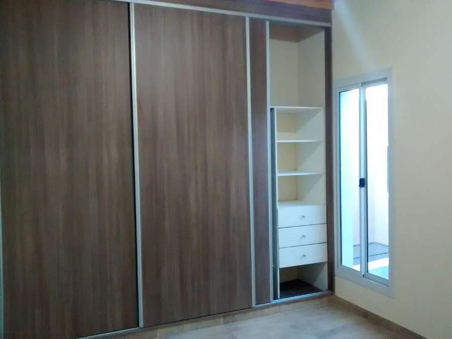 Departamento disponible en Mendoza · dueño directo · 2 dorm · cochera · 80 m² de lote - Imagen 2