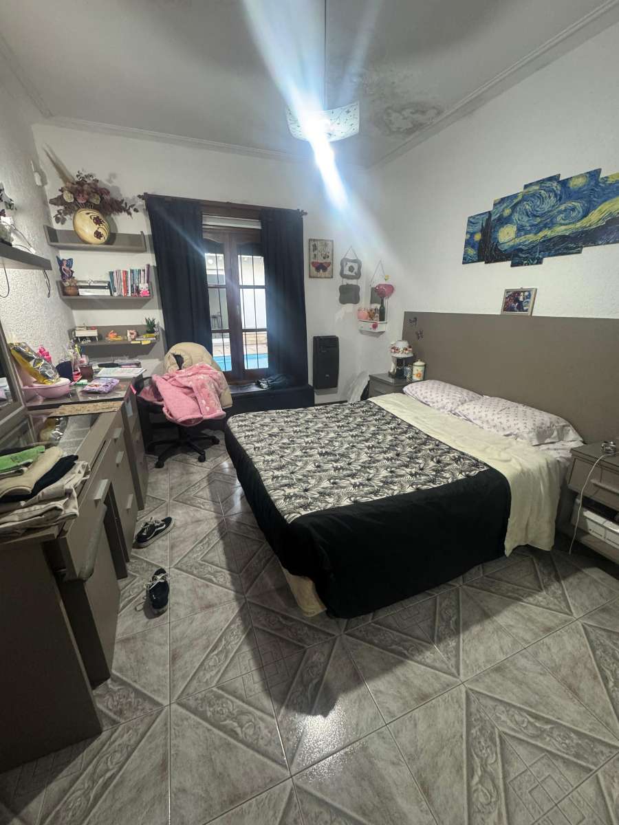 Casa en Río Cuarto para en Venta · 3 dorm · 300 m² de lote - Imagen 3