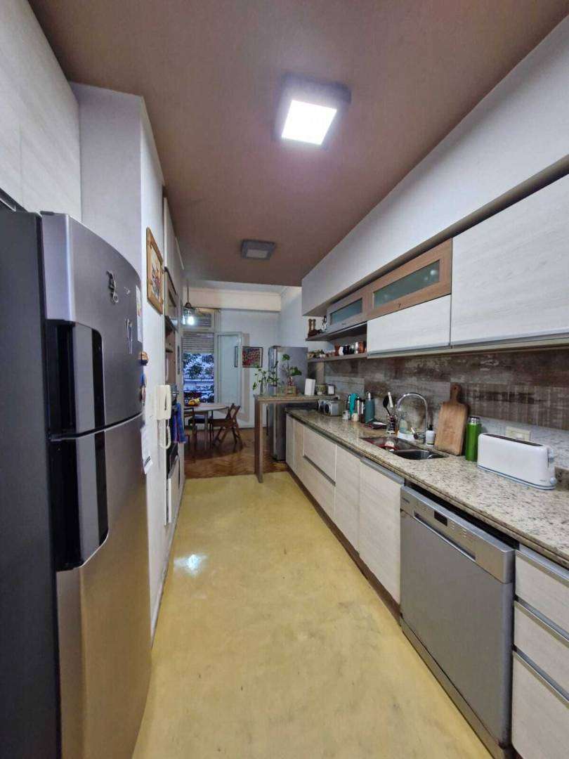 Casa única en Caballito en Venta · 4 o más dorm · 6 ambientes · 220 m² de lote - Imagen 4