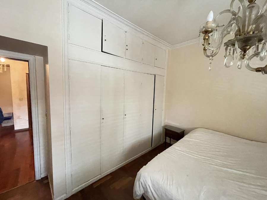 Casa disponible para la en Venta en Olivos · 3 dorm · 4 ambientes · 3 cocheras · 380 m² de lote - Imagen 3