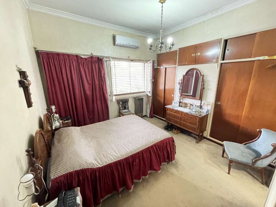 Casa disponible para la en Venta en Olivos · 3 dorm · 4 ambientes · 3 cocheras · 380 m² de lote - Imagen 5