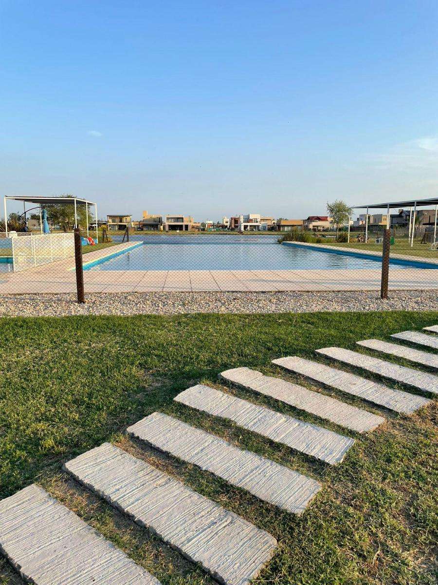 Terreno  Ezeiza - Imagen