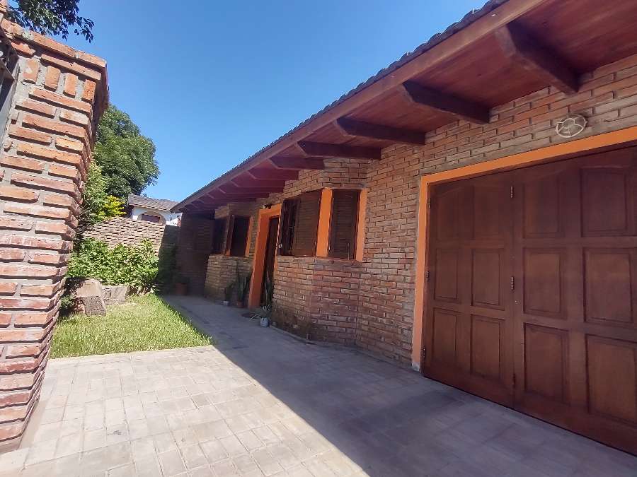 Casa en Venta Pintor Musto 364, Rosario - Imagen 2