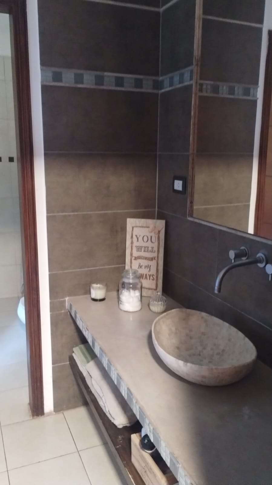 Casa en Río Cuarto en Venta · barrio privado · 2 dorm · 1.000 m² de lote - Imagen 1