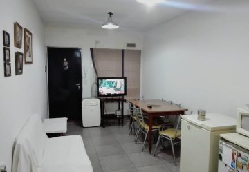 Comprar Departamento en Hurlingham · 1 dorm · 60 m² de lote - Imagen 4