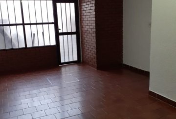 Casa en Venta Ituzaingo Y Echeverria, Río Cuarto - Imagen 2