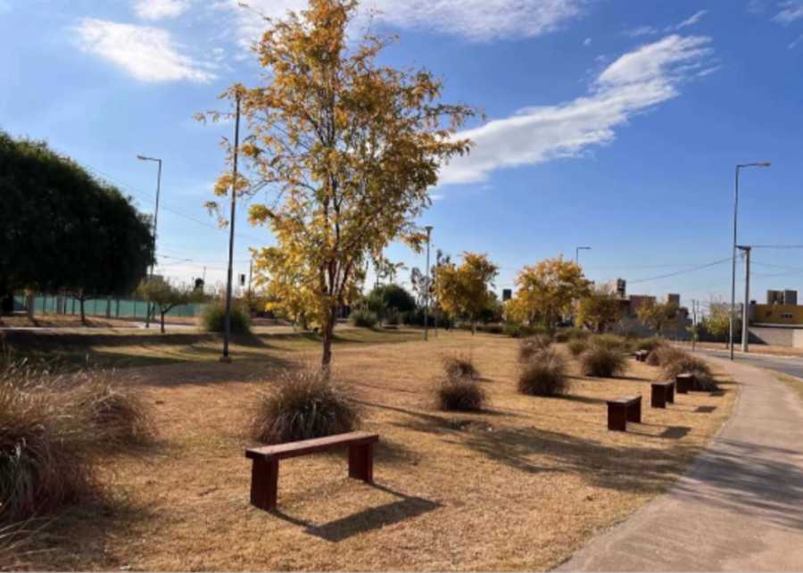 Terreno disponible en Córdoba · frente 10 m · largo 25 m · 260 m² de lote · barrio con seguridad - Imagen 3