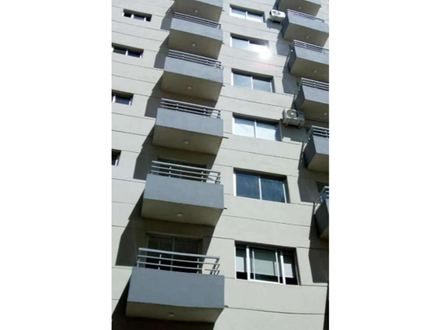 Avda.Rivadavia 15200, 