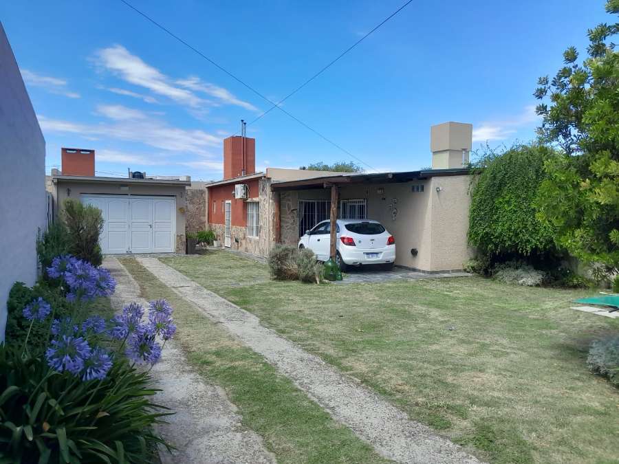 Oportunidad: Casa en Venta en Río Cuarto · 3 dorm · 348 m² de lote - Imagen 3