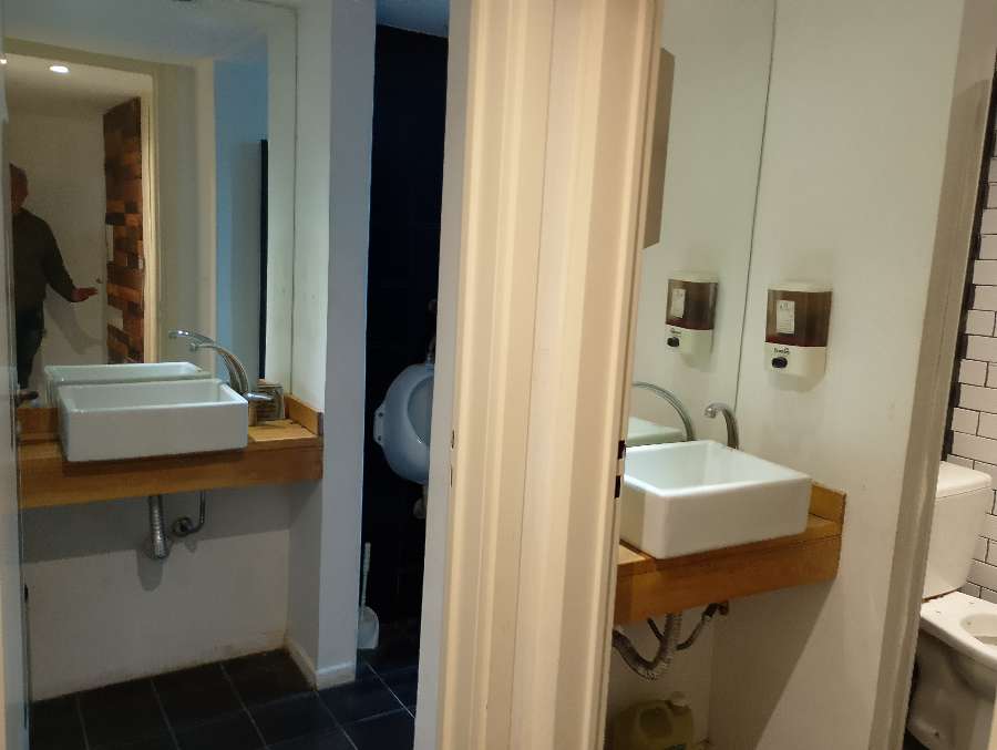 Local comercial en Alquiler Rivadavia 600, San Nicolás - Imagen 4