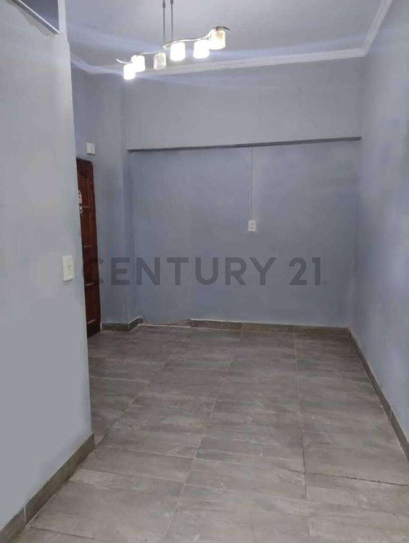 Departamento en Lanus para en Venta · 2 dorm · 3 ambientes · 54 m² de lote - Imagen 2