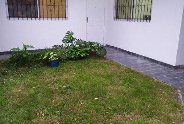 Comprar Casa en Wilde · dueño directo · 2 dorm · 120 m² de lote - Imagen 2