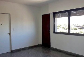Departamento en Venta en La Plata, · dueño directo · 2 dorm · 65 m² de lote - Imagen 2