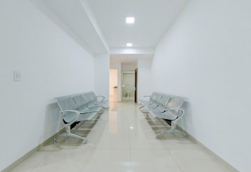 Consultorios a estrenar ubicados dentro de institución sanatorial en zona - Imagen 1