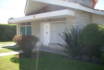 En Córdoba, Casa en Venta · dueño directo · 4 o más dorm · 600 m² de lote - Imagen 1