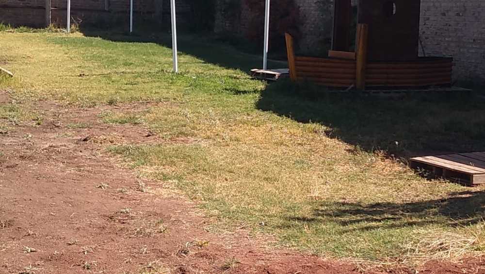 Tu próxima Casa en Venta en Centenario · dueño directo · 2 dorm · 5 ambientes · 1.230 m² de lote - Imagen 5