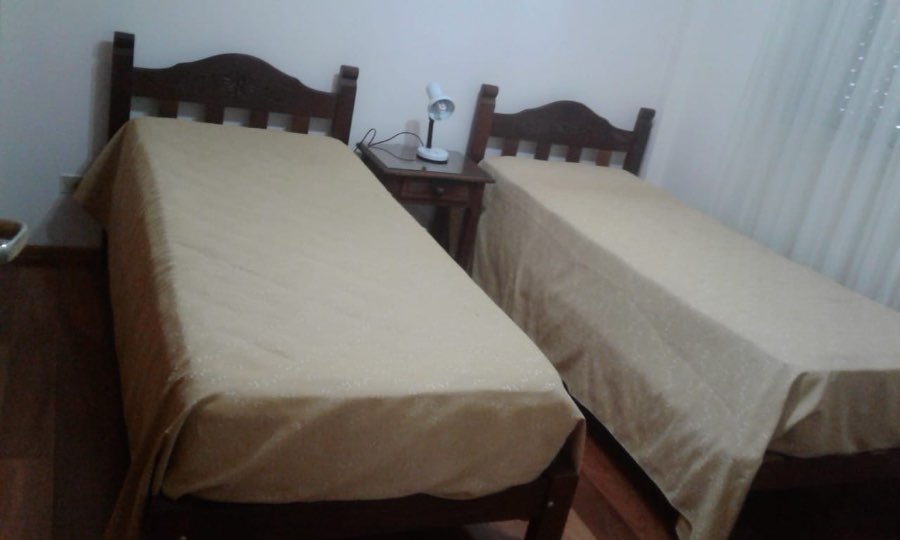 Departamento en Alquiler en Rosario con · dueño directo · 2 dorm · 4 ambientes · cochera - Imagen 3
