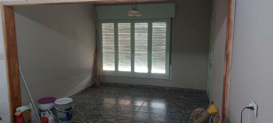 Oportunidad: Casa en Venta en Río Cuarto · 2 dorm · 200 m² de lote - Imagen 3