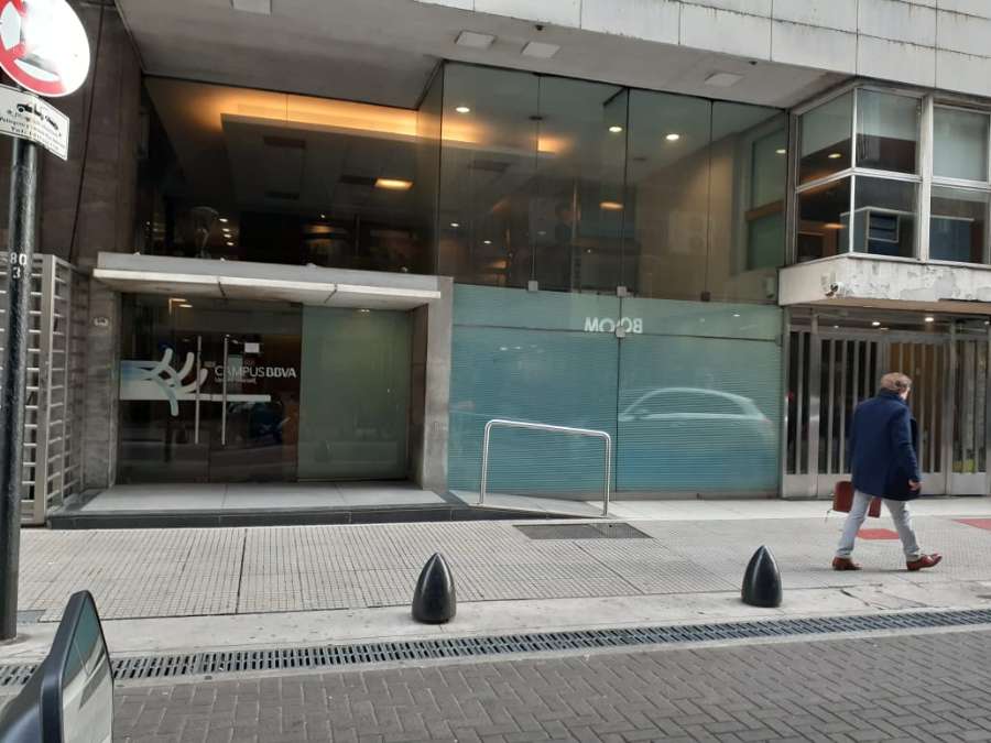 Local comercial en Alquiler Maipu 400 Capital Federal, San Nicolás - Imagen 1