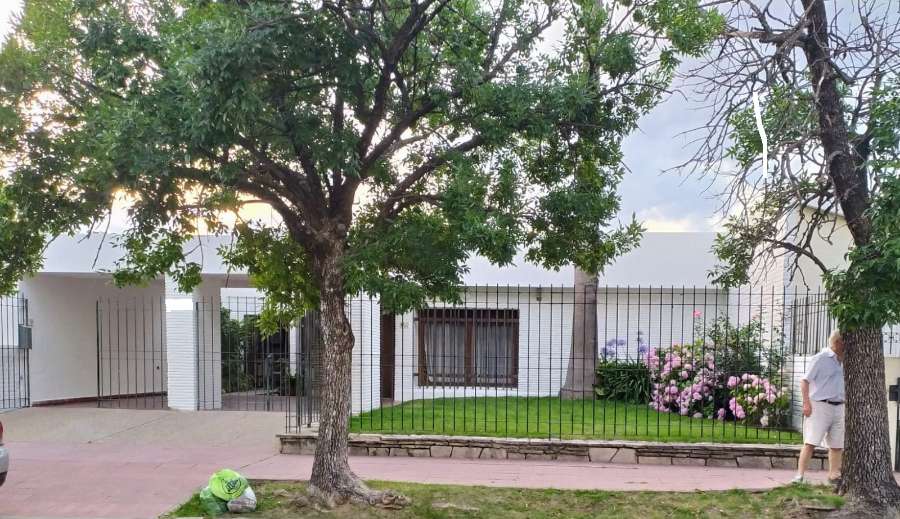 Casa en Venta Arturo M Bas 2600, Córdoba - Imagen 1