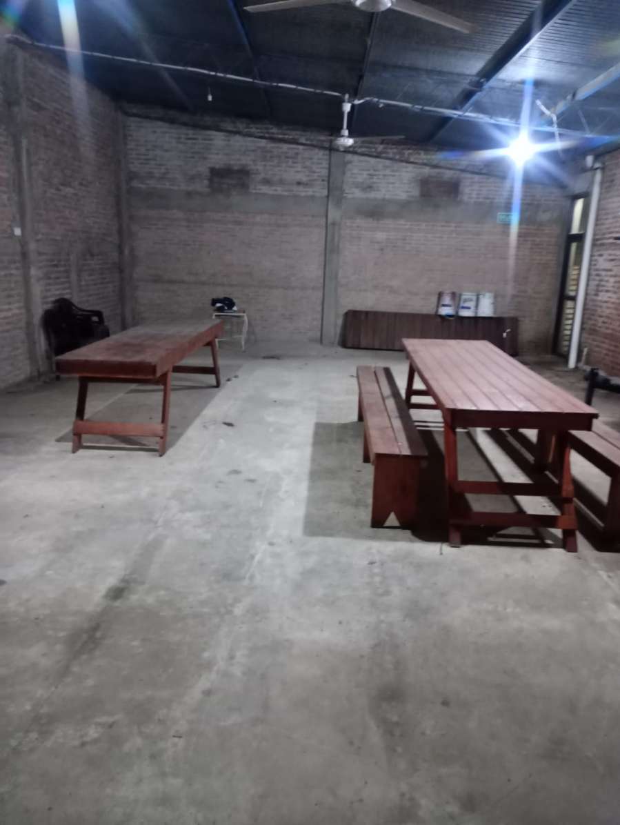 Oportunidad: Galpone en Alquiler en Formosa · 100 m² de lote - Imagen 2