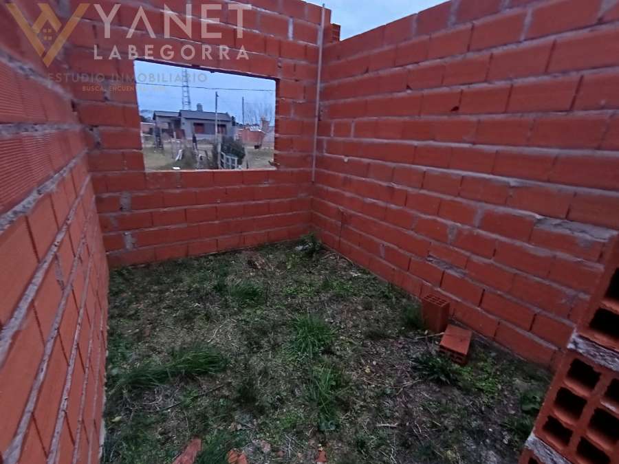 Tu próxima Casa en Venta en Mar del Tuyu · 2 dorm · 3 ambientes · cochera · 487 m² de lote - Imagen 4