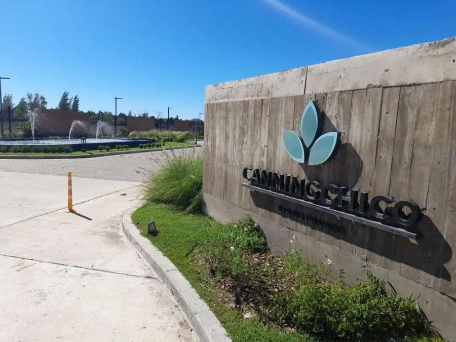 Excelente Terreno en Canning en Venta · frente 20 m · largo 30 m · 608 m² de lote · barrio privado - Imagen 1