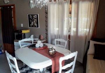 Casa disponible para la en Venta en Capilla del Monte · dueño directo · 1 dorm · cochera · 629 m² de lote - Imagen 5