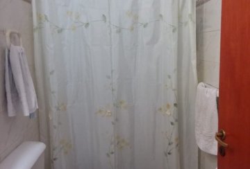 Casa en Venta en Mina Clavero con · dueño directo · 3 dorm · cochera · 300 m² de lote - Imagen 4