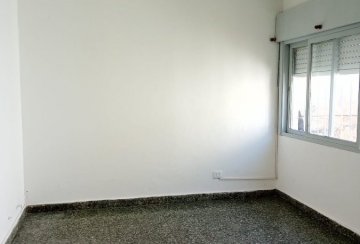 Dpto Estandar en Venta Buchardo 2200, Villa Luzuriaga - Imagen 2