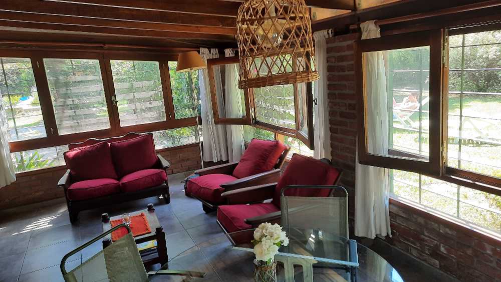 Casa disponible en Roldan · dueño directo · 2 dorm · cochera · 1.250 ha - Imagen 3