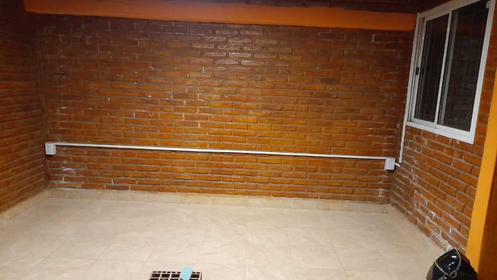 En Dean Funes, Casa en Venta · dueño directo · 3 dorm · 3 cocheras · 200 m² de lote - Imagen 5