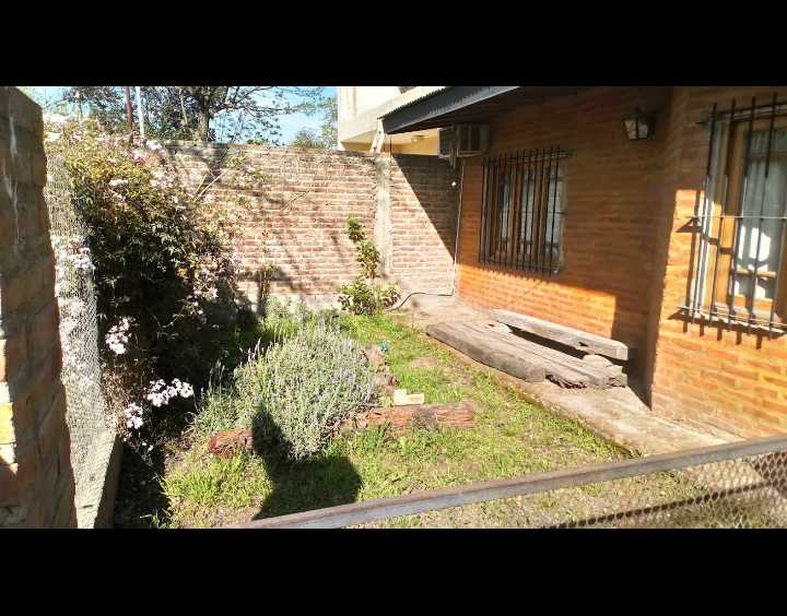 Casa Marcos Paz - Imagen