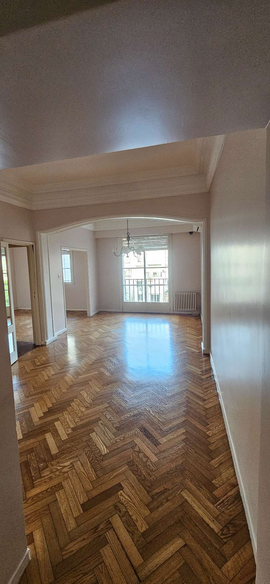 En Recoleta, Departamento en Alquiler · barrio con seguridad · dueño directo · 3 dorm · cochera - Imagen 1