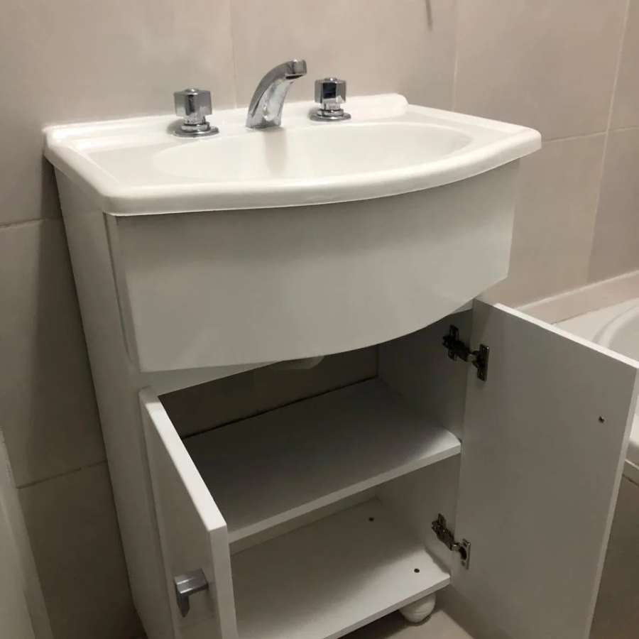 A . pte. Perón 1400, 