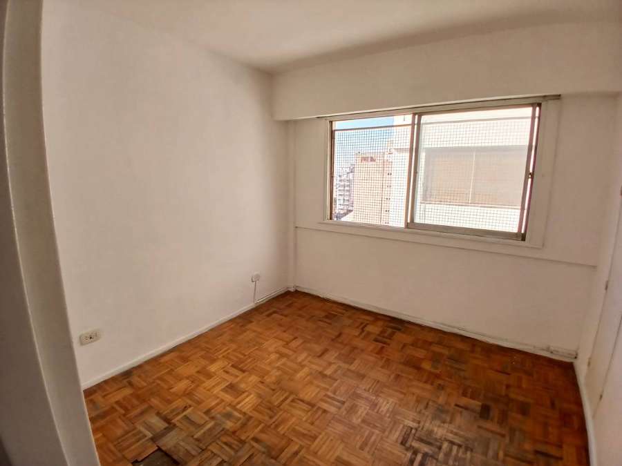 Departamento único en Lanus en Venta · 2 dorm · 3 ambientes · 44 m² de lote - Imagen 2