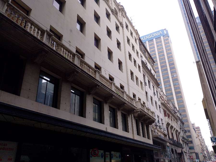 Local comercial en Alquiler Rivadavia 600, San Nicolás - Imagen 1