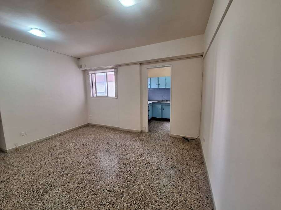Departamento en Lanus: en Venta · 1 dorm · 2 ambientes · 37 m² de lote - Imagen 4