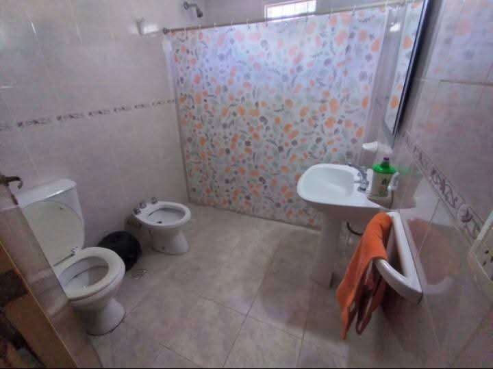 Casa disponible para la en Temporario en Mar del Plata · dueño directo · 2 dorm · 3 ambientes · cochera - Imagen 2