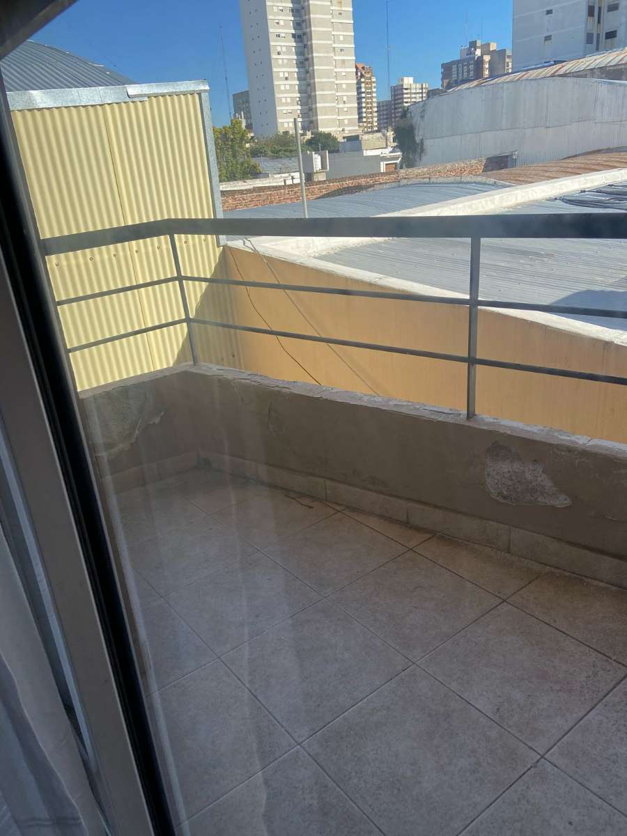 Oportunidad: Departamento en Venta en Río Cuarto · 1 dorm - Imagen 1