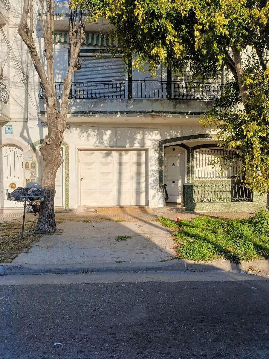 Comprar Departamento en Avellaneda · 1 dorm · cochera · 70 m² de lote - Imagen 1