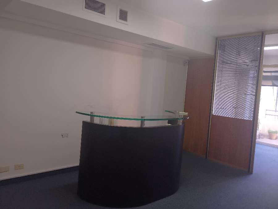 Local comercial en Alquiler Maipu 400, San Nicolás - Imagen 2