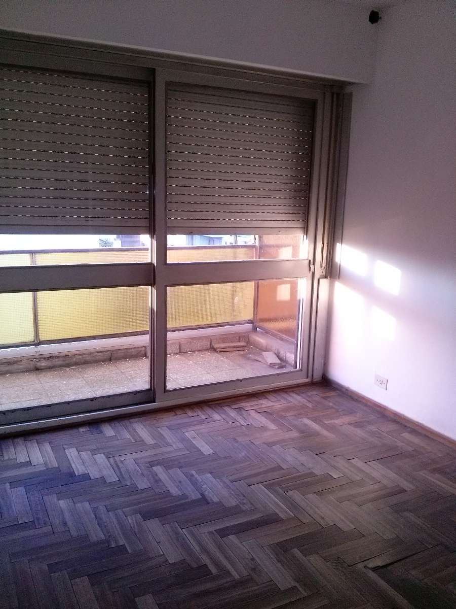 Dpto Estandar en Alquiler Italia 1206, Rosario - Imagen 4