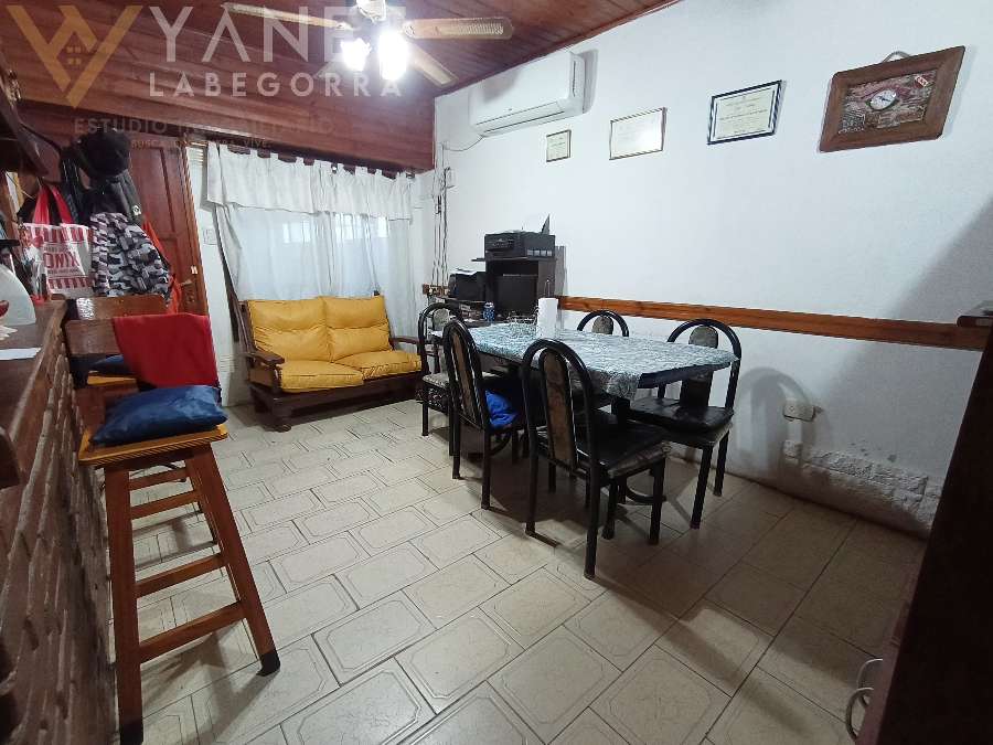  Local  Santa Teresita - Imagen