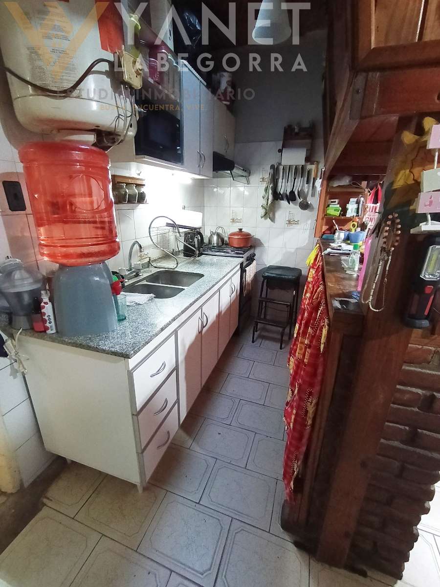  Local  Santa Teresita - Imagen